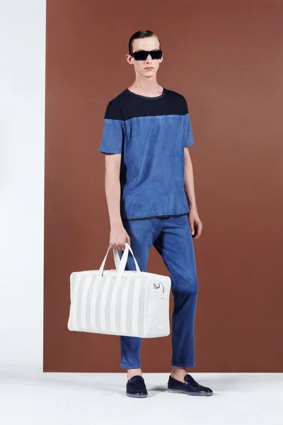 Look 23